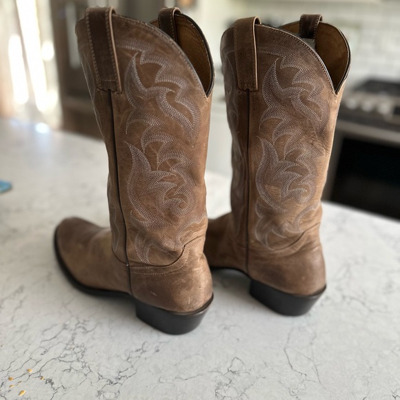 Cody James Brown Cowboy Boots - Picture 4 of 4